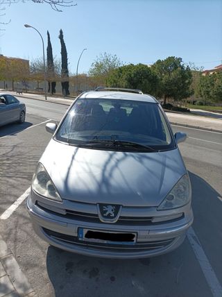Peugeot 807 2008
