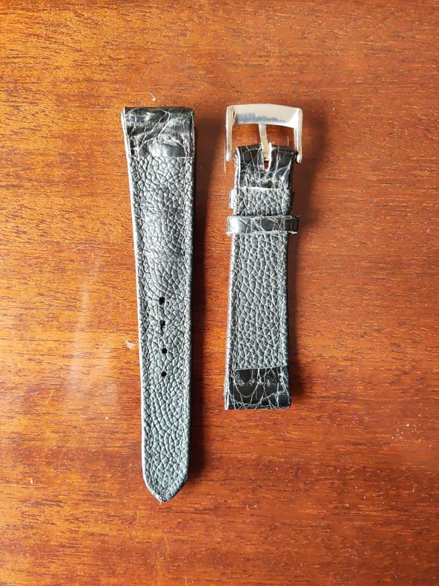 Correa cocodrilo con hebilla Omega