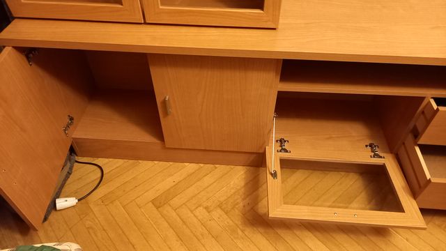 Mueble de salón color cerezo Excelente estado