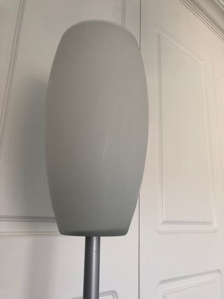 Lampara de pie cromada