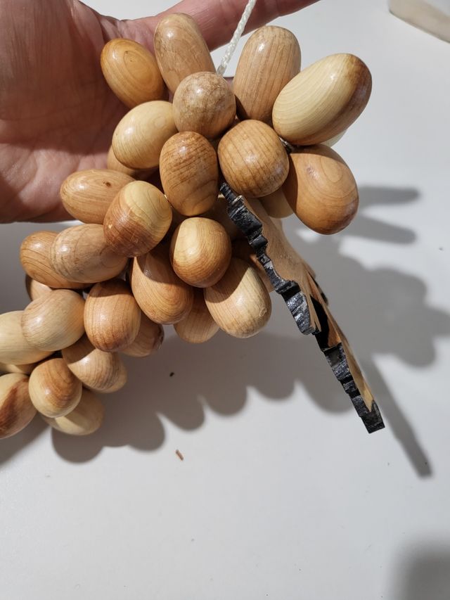 Souvenir in legno Ginepro