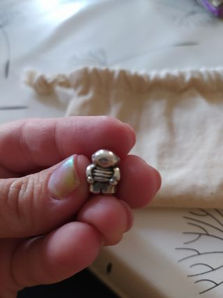 Charm Pandora