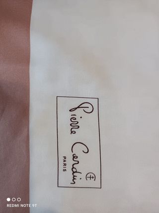 Pañuelo vintage Pierre Cardin 