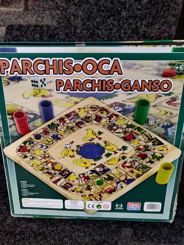 Jogo do ludo e do ganso em madeira