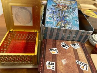 Lote de 27 cajas y joyeros variados