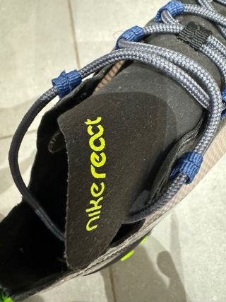 Nike React Element SE 55 Grey Volt