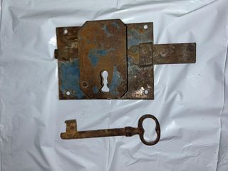 Antigüedades cerradura