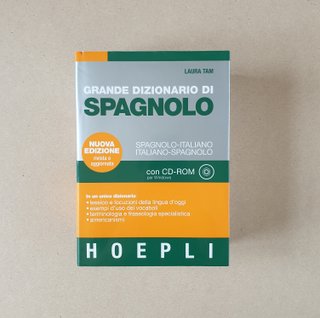 Laura Tam, Grande Dizionario di Spagnolo + CD