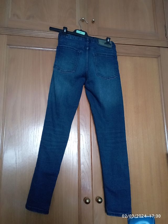 Pantalon vaquero T.13-14 años