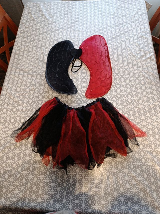 👹Disfraz demonio niña