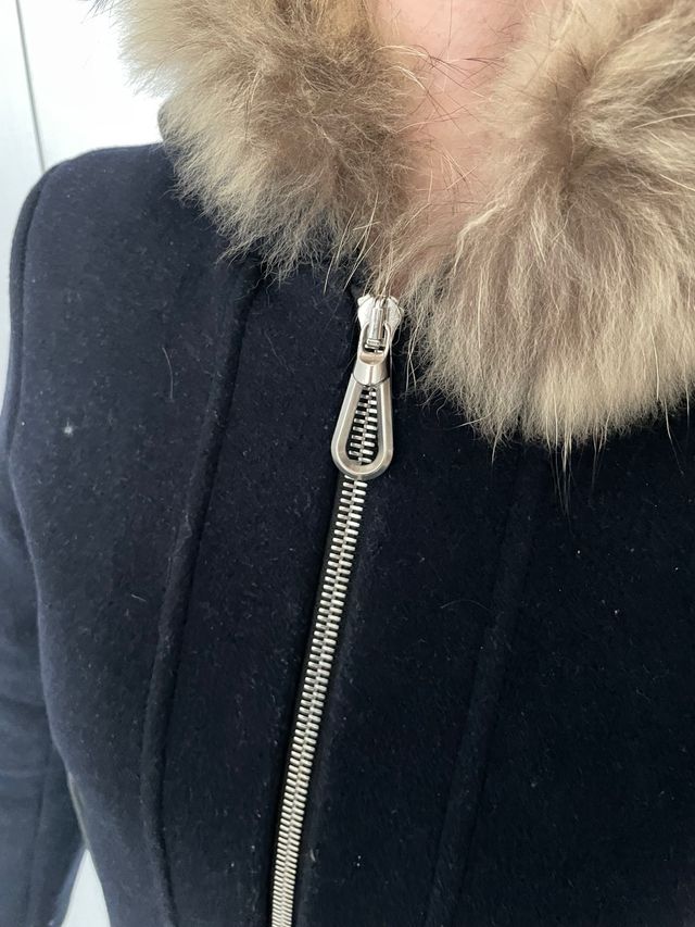 Abrigo de Sandro Paris