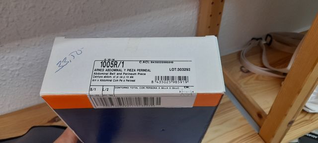 Arnes abdominal y pieza perienal