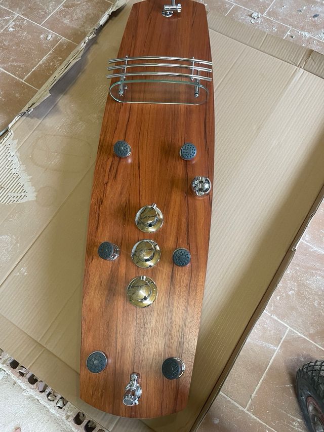 columna hidromasaje de teka