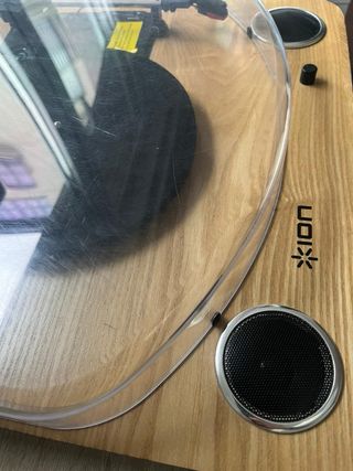 TOCADISCOS ION 