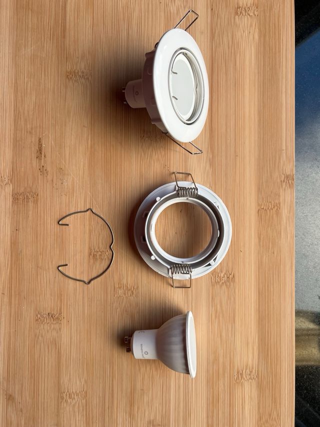 Downlight blanco con bombilla LED incluido