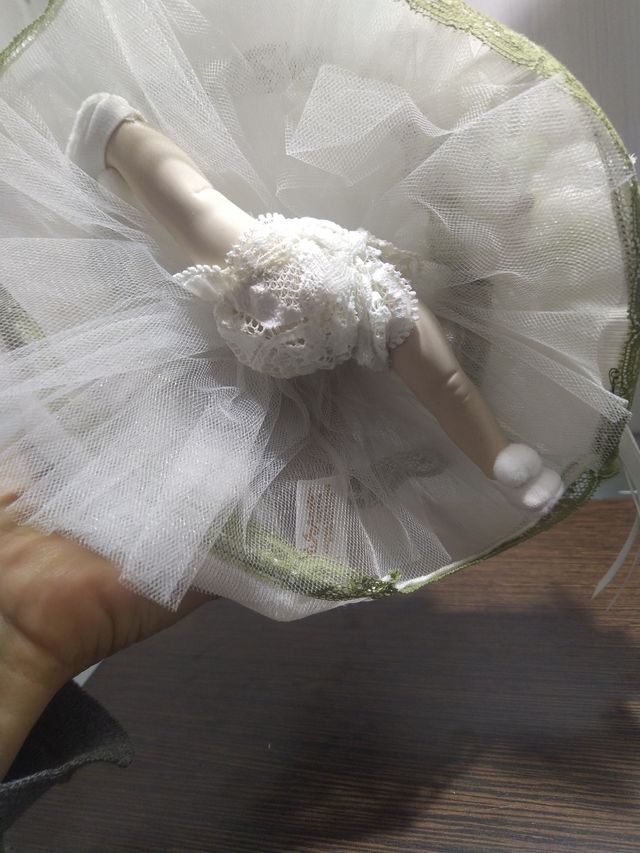 Bambola porcellana da collezione