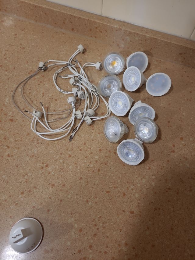 11 Lamparas led 12 vdc GU 5 y zocalos