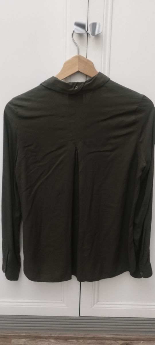 Camisa mujer verde caqui, talla S.