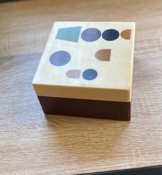 Preciosa caja joyero de madera