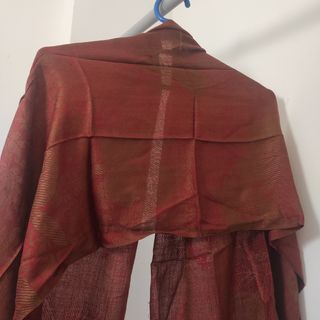 Pasmina con flecos