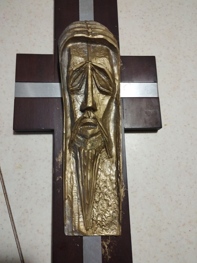 Crocifisso legno e metallo 48 x 20