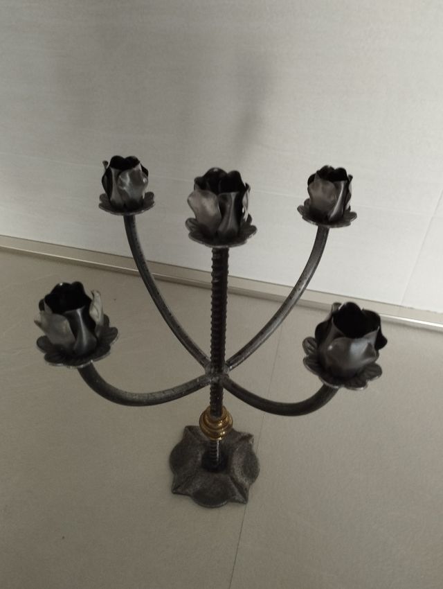 Candeliere in ferro