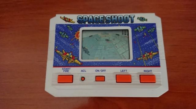 Orologio da gioco Space Shoot