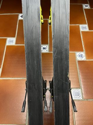 Esquís Rossignol competición