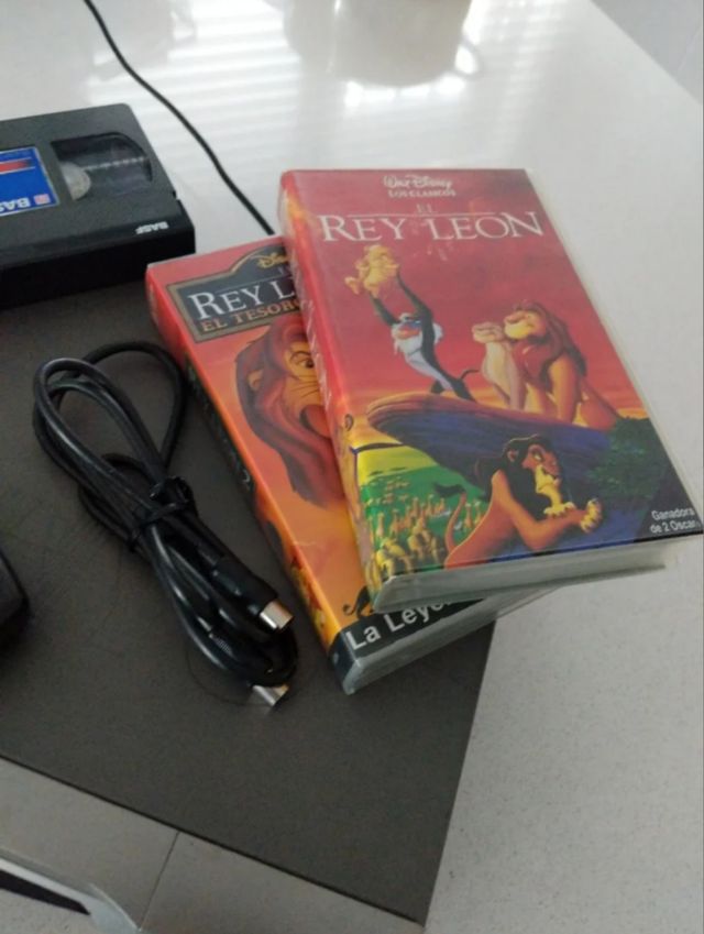 Film in VHS.