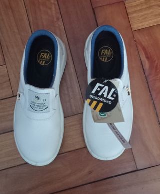 Zapatos seguridad mujer