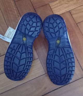 Zapatos seguridad mujer