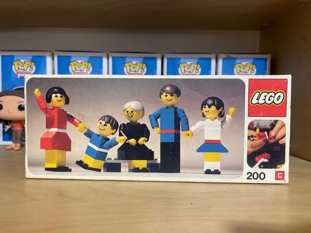 LEGO Vintage SET 200 Recreation Family 1974 in box