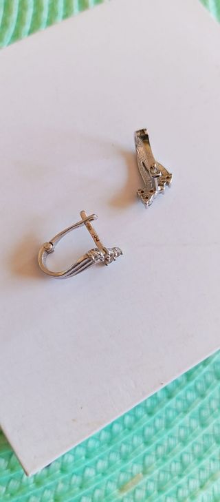 Pendientes de oro blanco primera ley 750