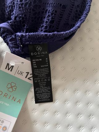 Top bikini morado efecto crochet