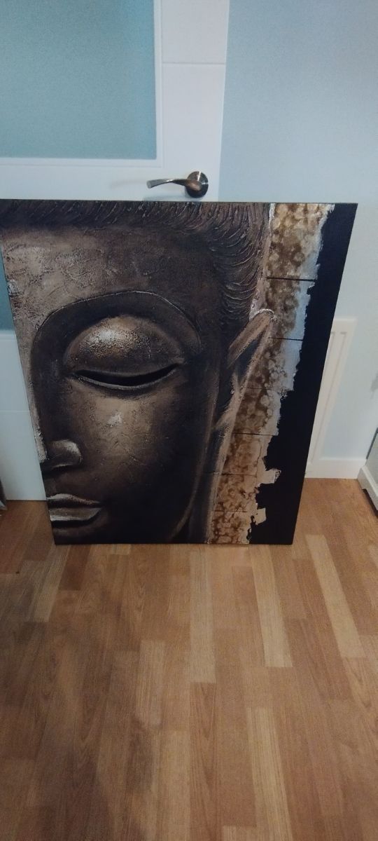 Cuadro negro y dorado