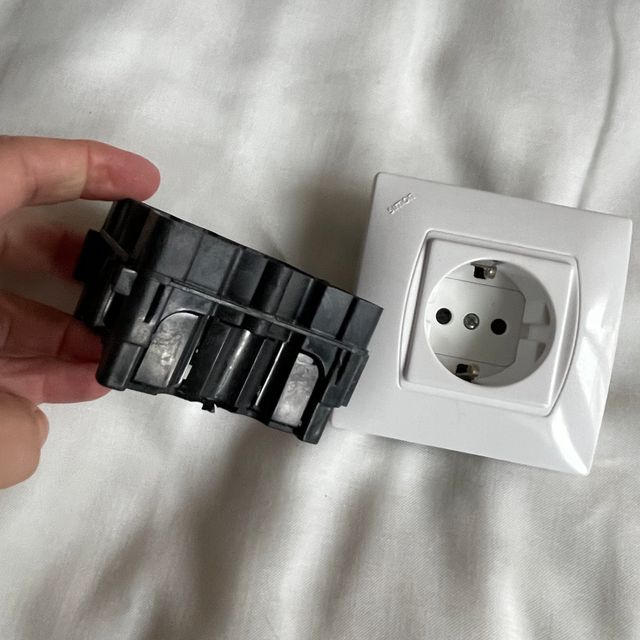 Simon enchufe blanco nuevo vintage