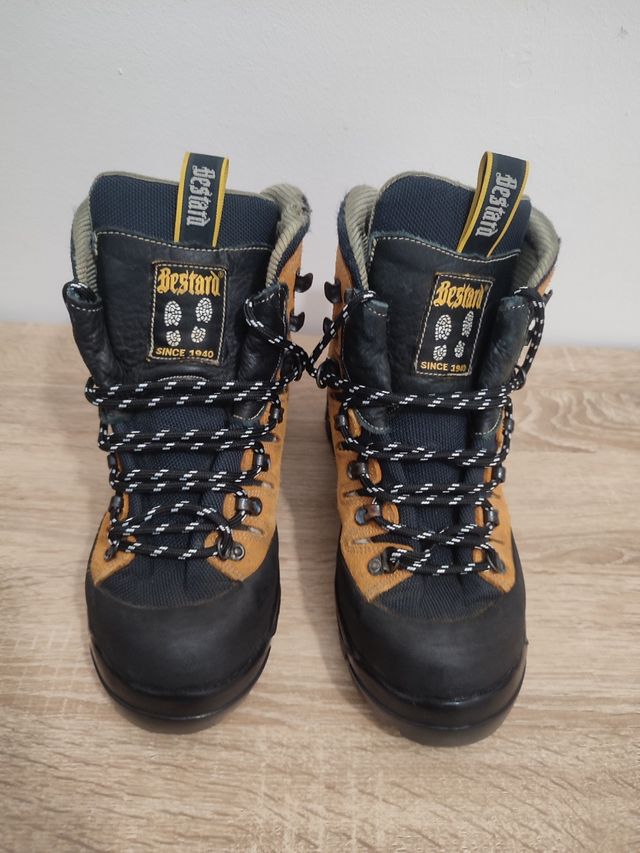Botas de Montaña BESTARD