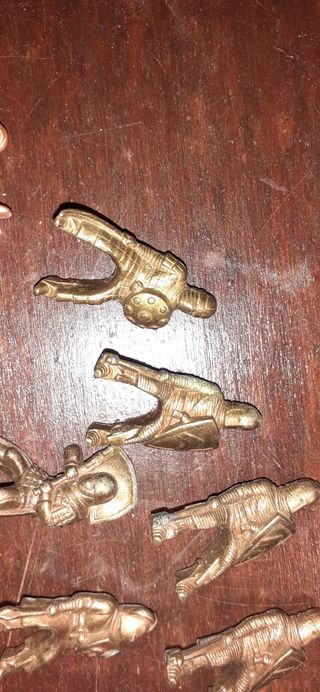 Soldatini Medievali Kinder Ferrero