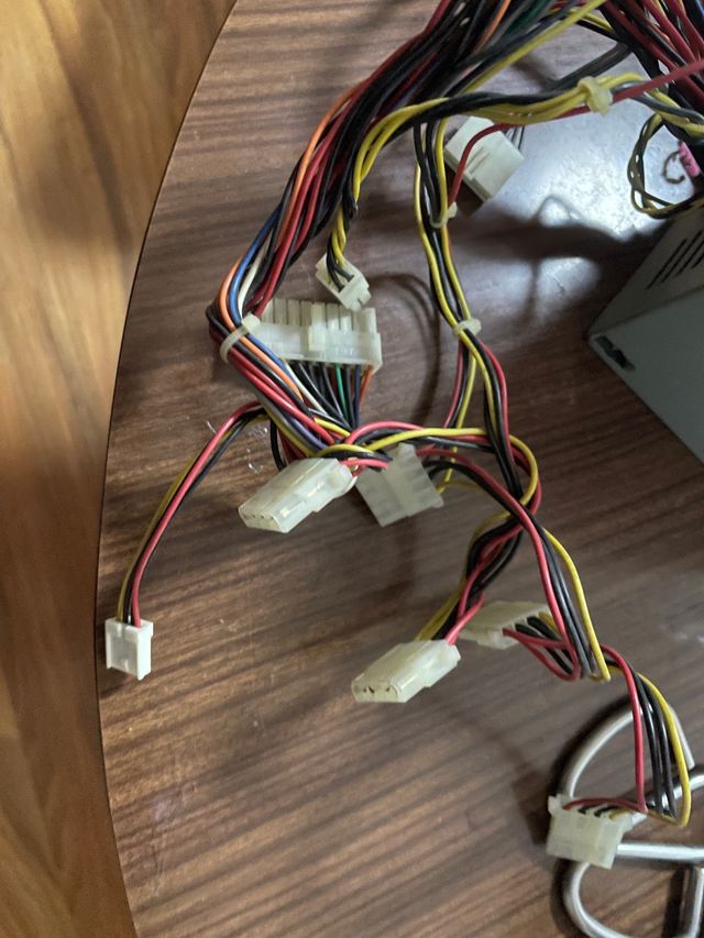 Fuente alimentación ordenador PC