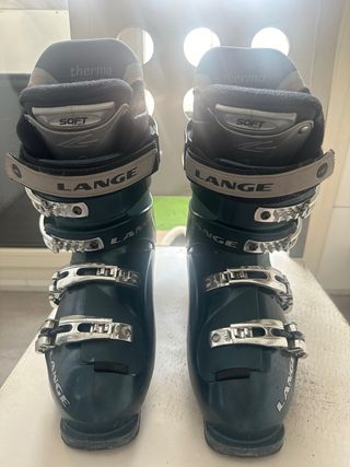 Botas de esquiar marca Lange 
