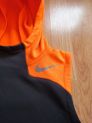 Sudadera / Chaleco Nike seminuevo