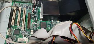 PC RETRO WINDOWS 98/2000 HP VECTRA