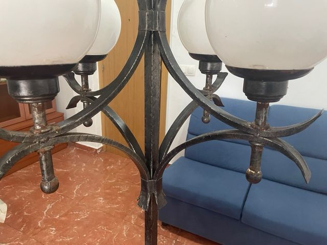 Lampara de hierro forjado vintage