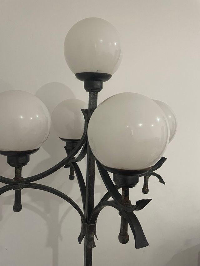 Lampara de hierro forjado vintage