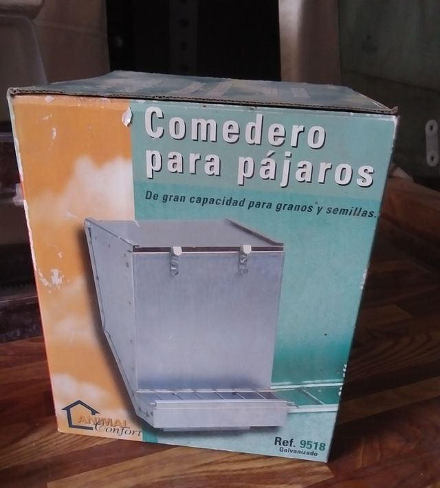 Vendo Material para Criar Pájaros