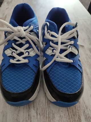 Botines con ruedas 