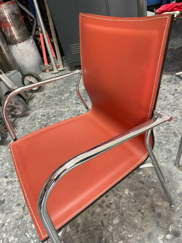 sillas de piel 2 unidades