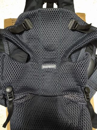 Mochila porteo BabybJorn Airy Mesh + extras