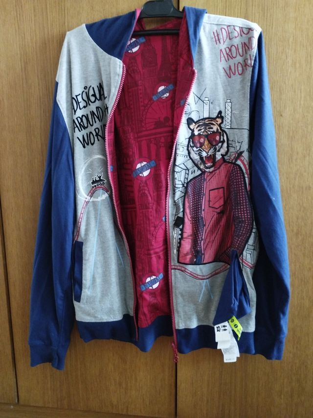 Sudadera chico desigual reversible