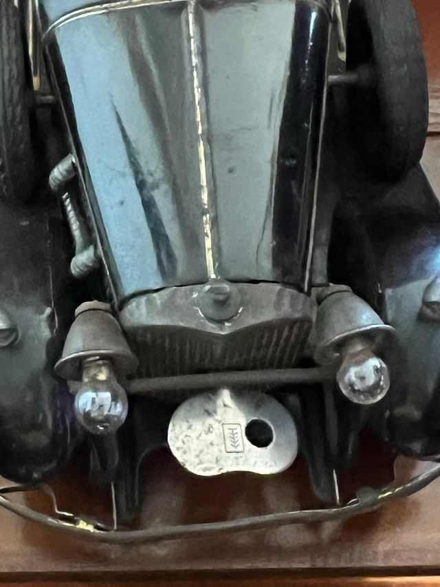 Vettura carica manuale